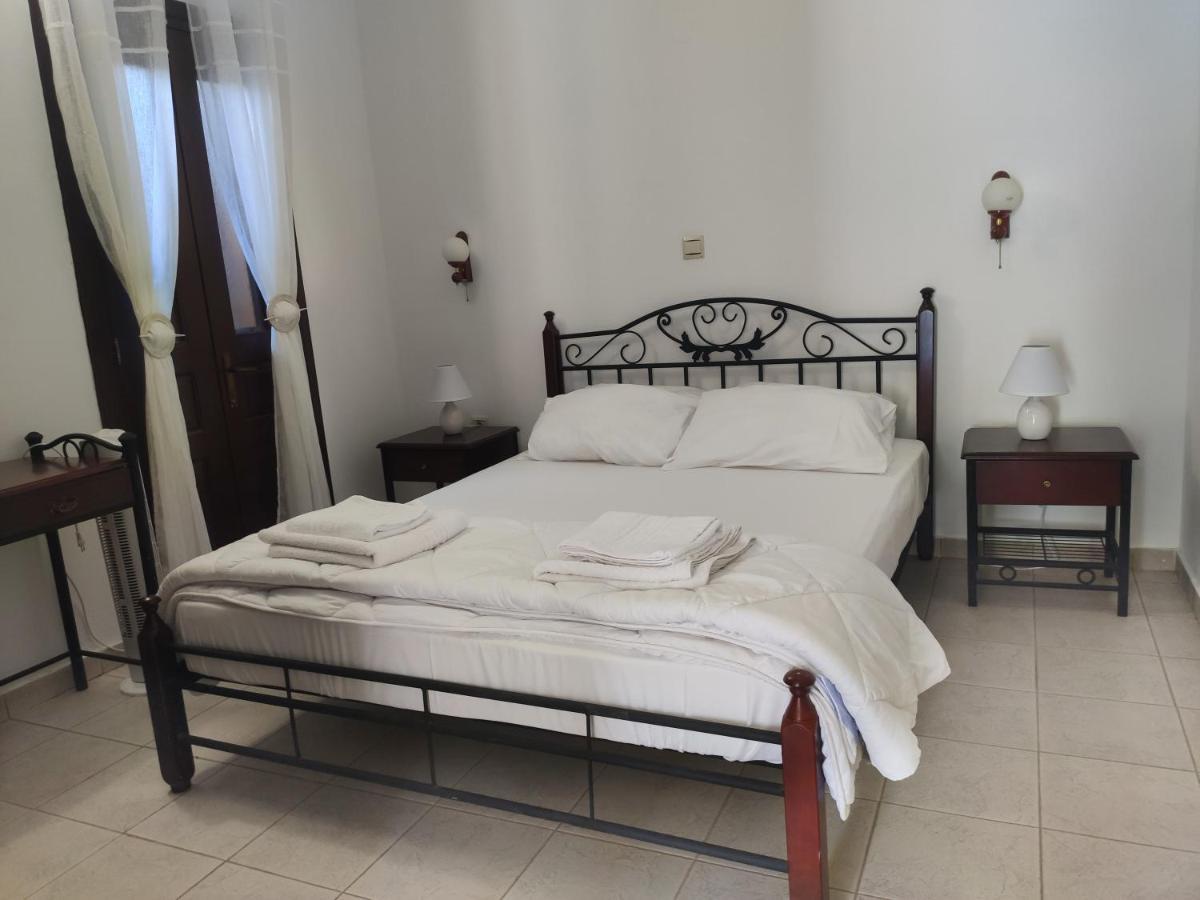 Gompos Apartment - Cozy Apartment Next To The Sea - Amazing Sea View سيمي المظهر الخارجي الصورة